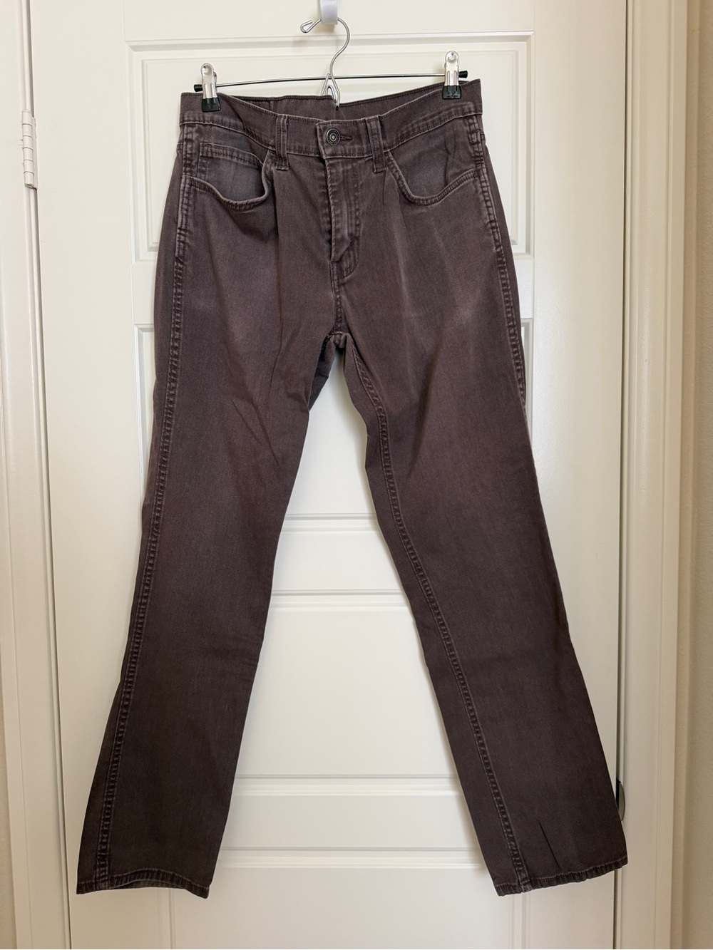 Levi's Men's Straight Jeans in Dark Brown